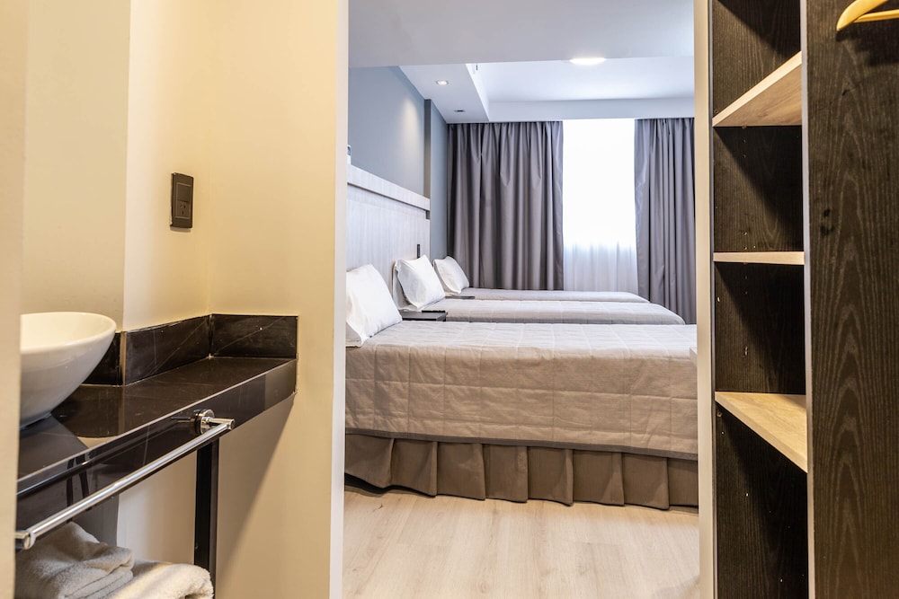 Hotel M 21/29