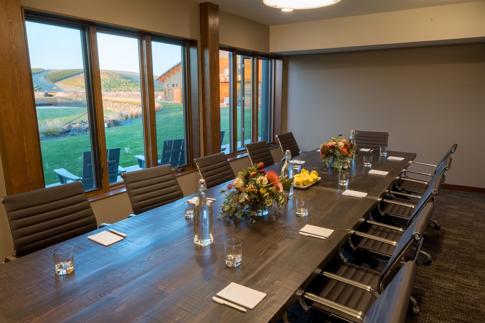 Eritage Resort and Restaurant 33/50