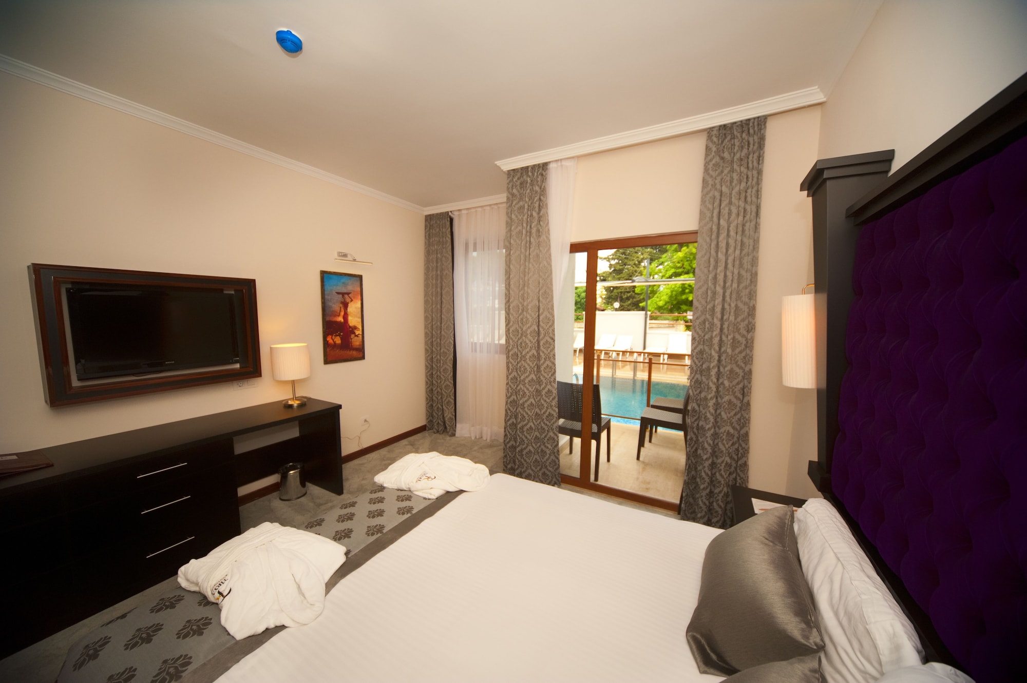 Room, Double Bed, Pool Access