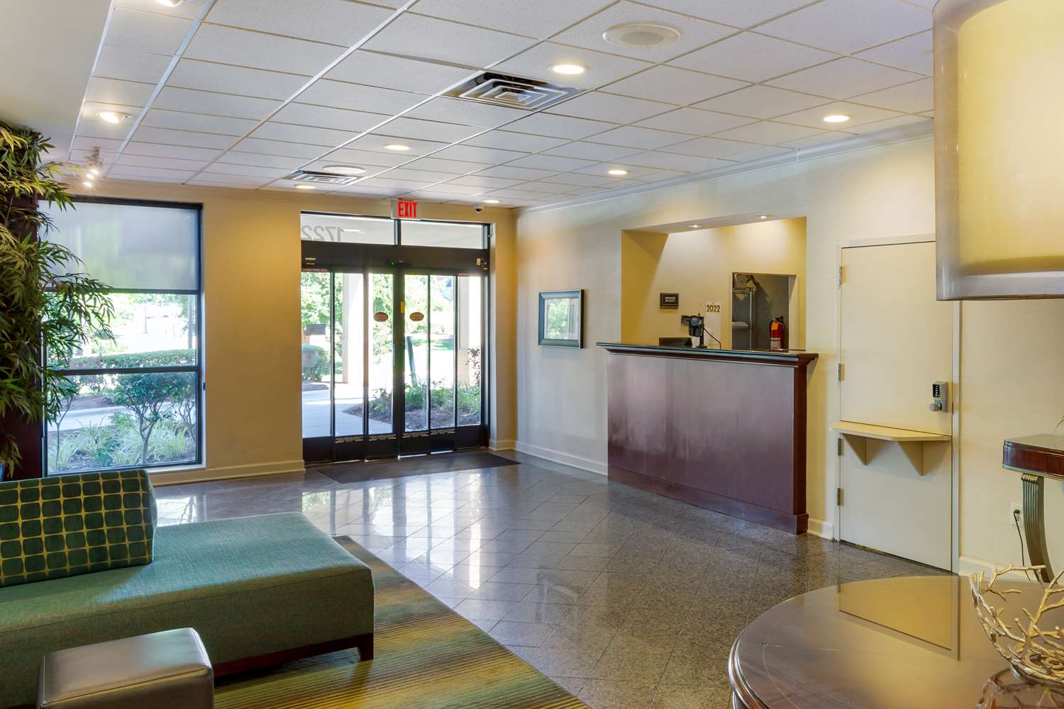Best Western Plus Cary Inn - Nc State 6/24