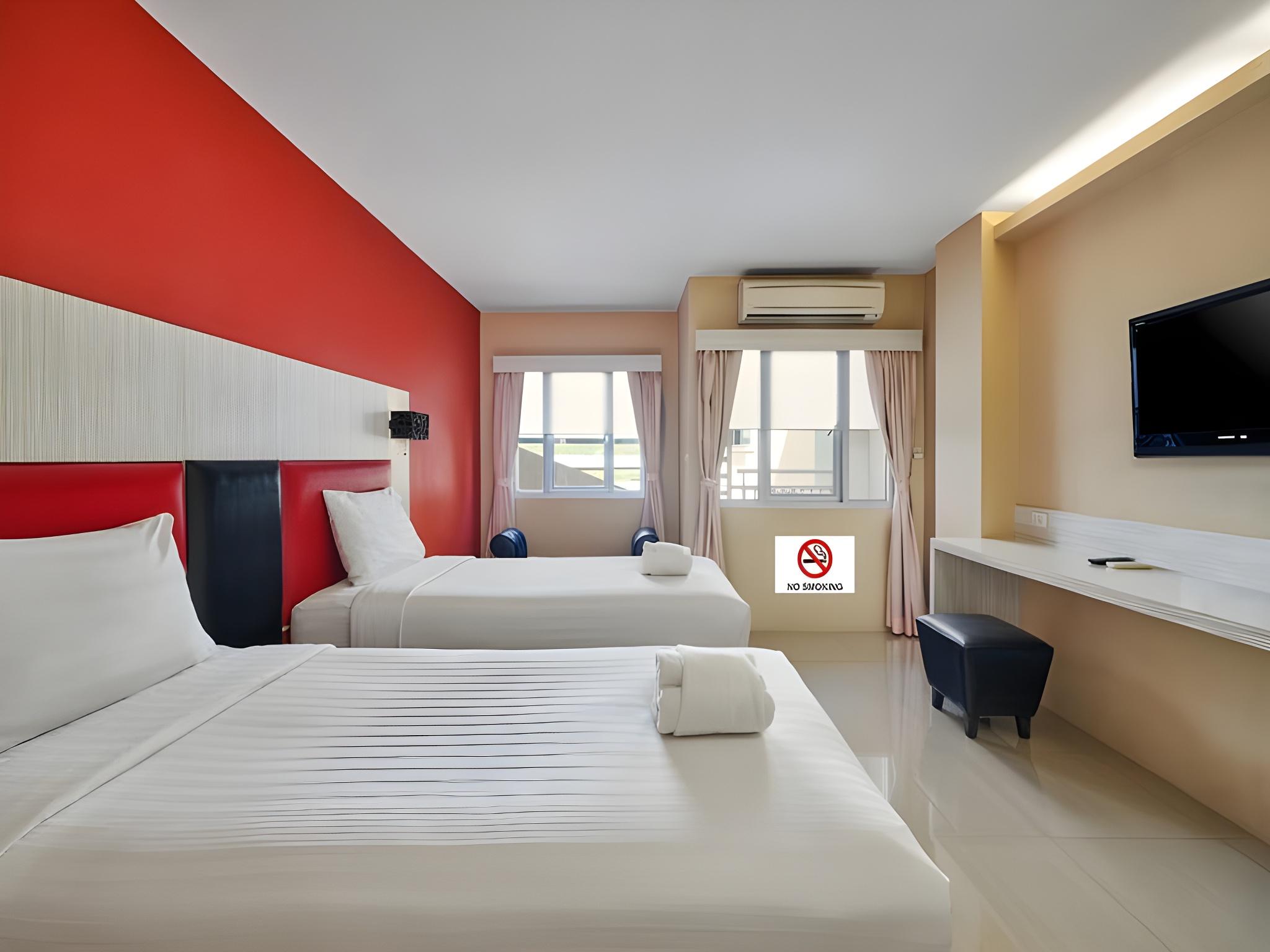 Room, Triple, 1 King and 1 Single Beds, Tower One