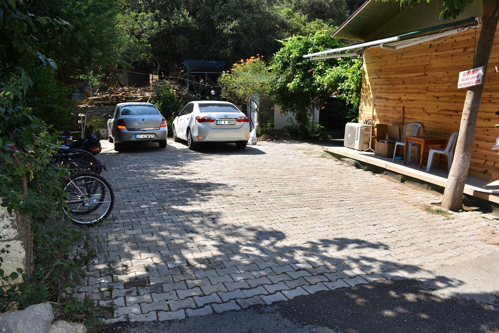 Garden Pansiyon 34/50