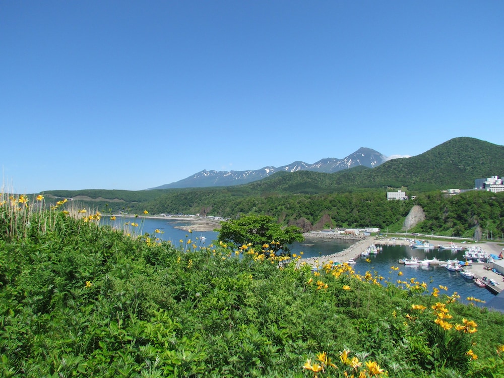 Shiretoko Yuhi No Ataruie Onsen Hostel 42/49