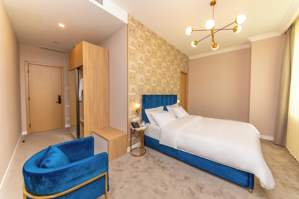 Newport Hotel Kutaisi 22/65
