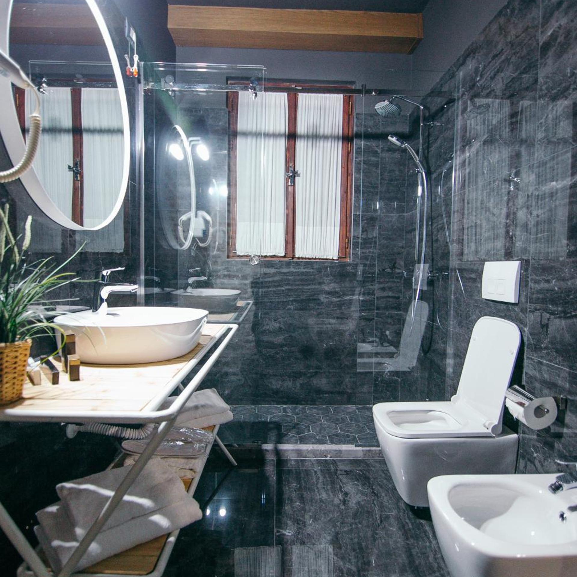 Cathedral Boutique Hotel 37/40