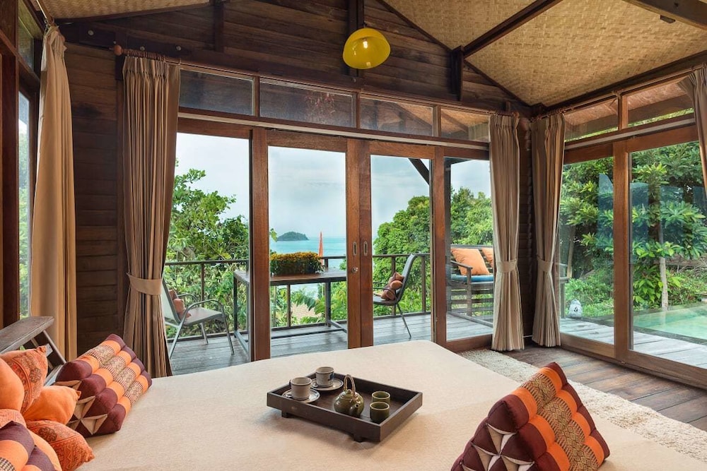 Serendipity Beach Resort Koh Lipe 18/49