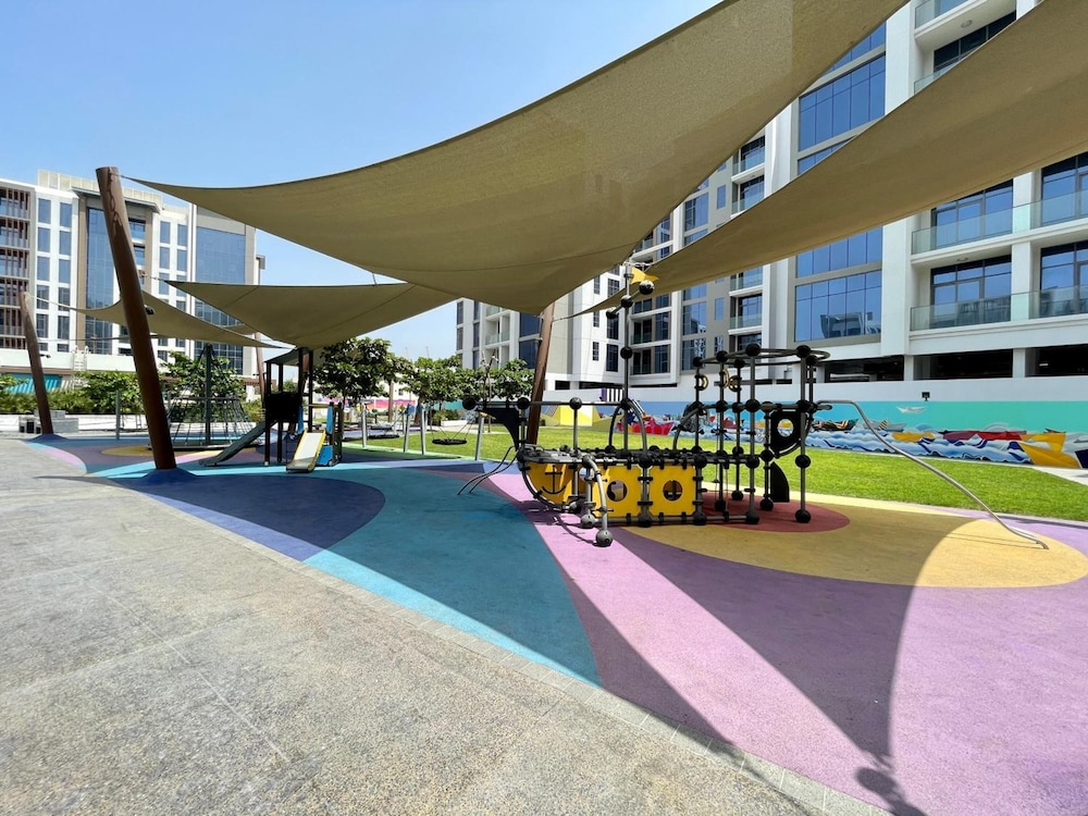 Hyatt Place Dubai Jumeirah Residences 43/50