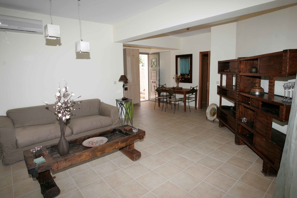 Erofili Villas 26/50