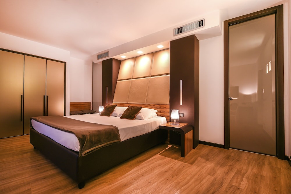 SAN GIORGIO PALACE HOTEL 20/50