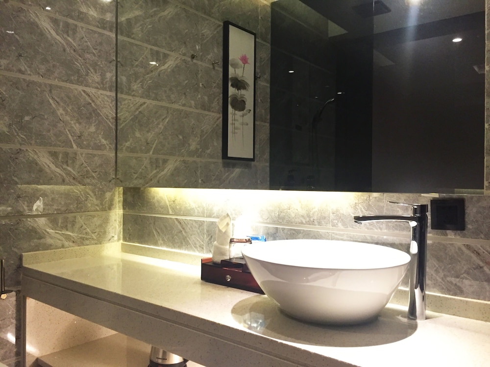 Paco Hotel Guangzhou Tiyu Xilu Metro Branch 46/50