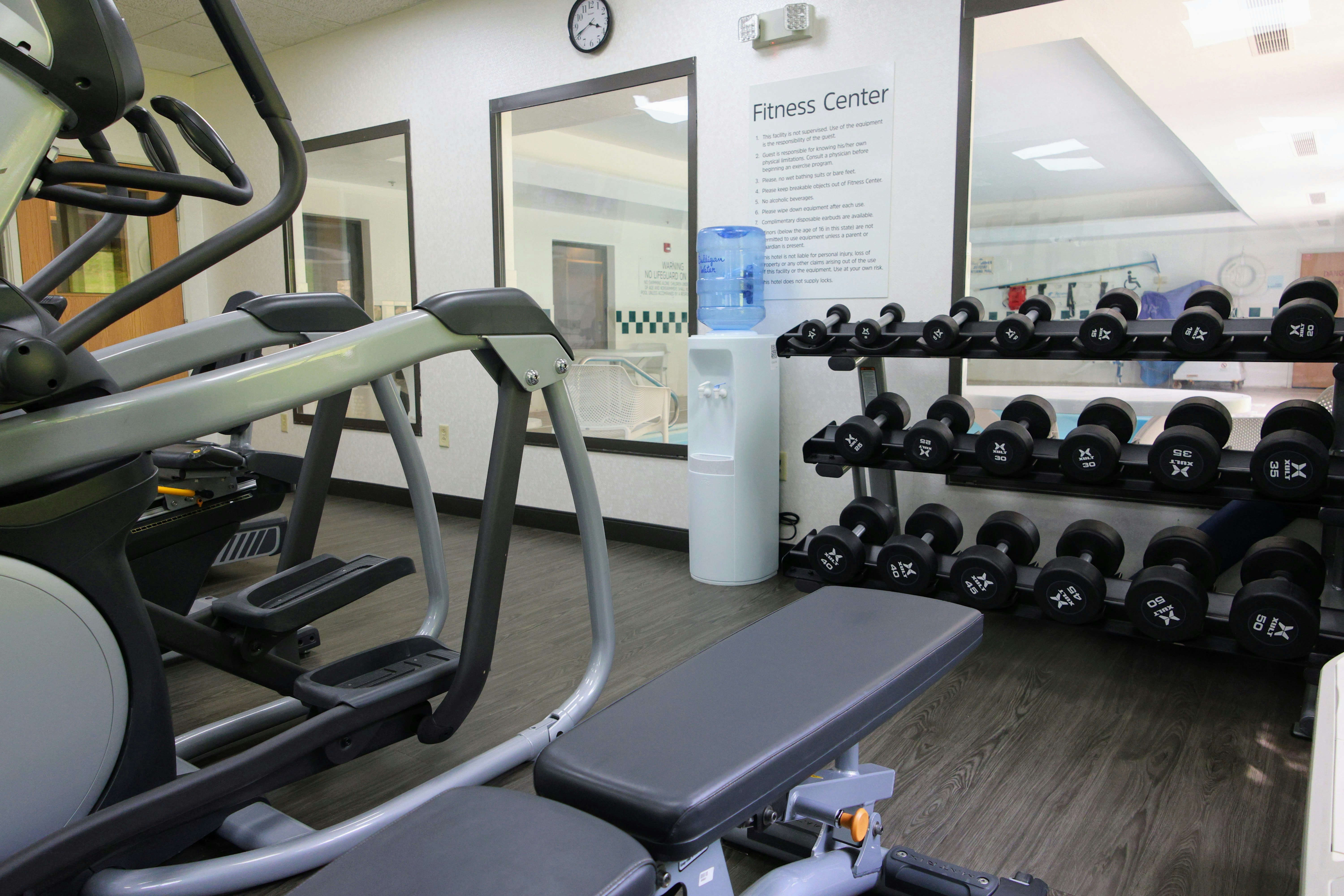 Holiday Inn Express Hotel Suites Logansport 48/70