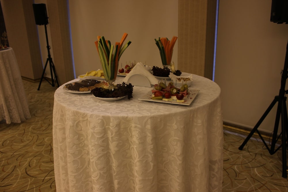 Neba Royal Hotel 21/50