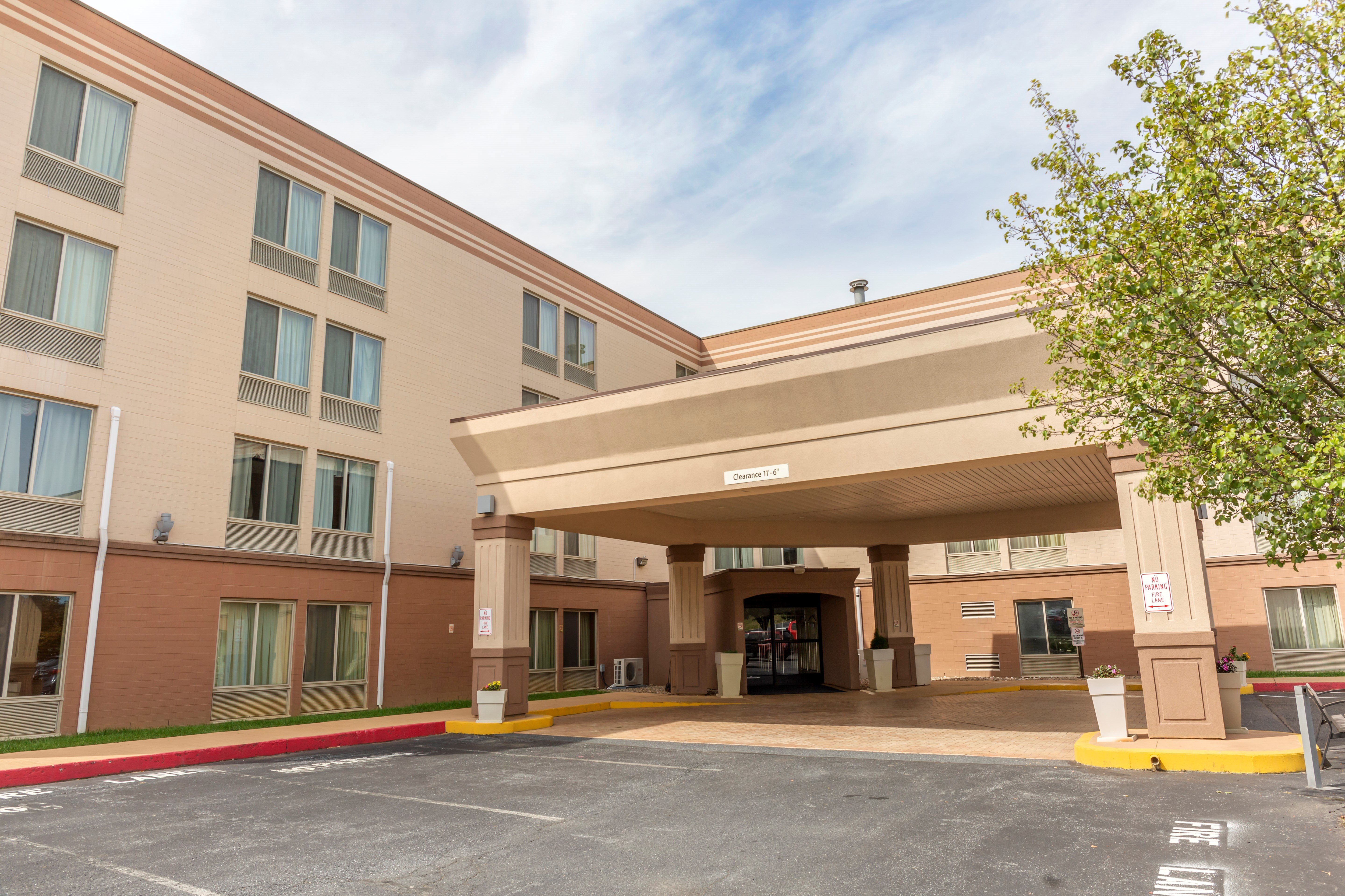Holiday Inn Express Harrisburg SW - Mechanicsburg 46/49