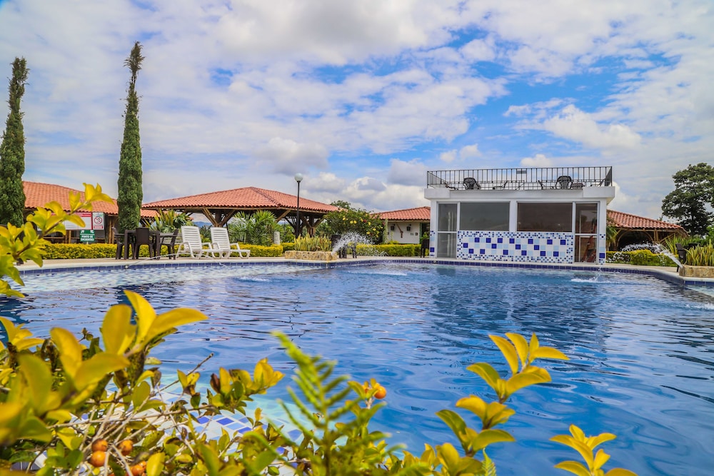 Hotel Parque Los Arrieros 49/61