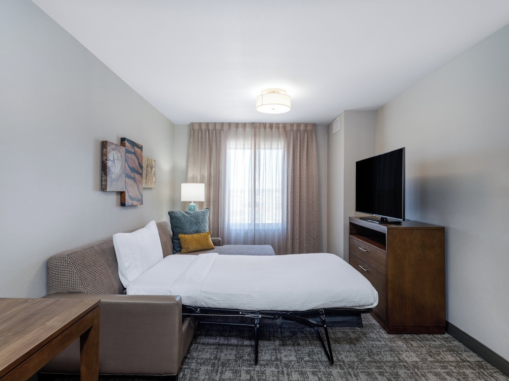 جناح بسريرين كوين بغرفتي نوم، Staybridge Suites Sioux City Southeast 2/6