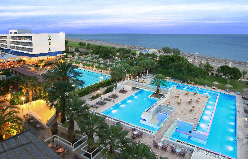 Blue Sea Beach Resort 1/18
