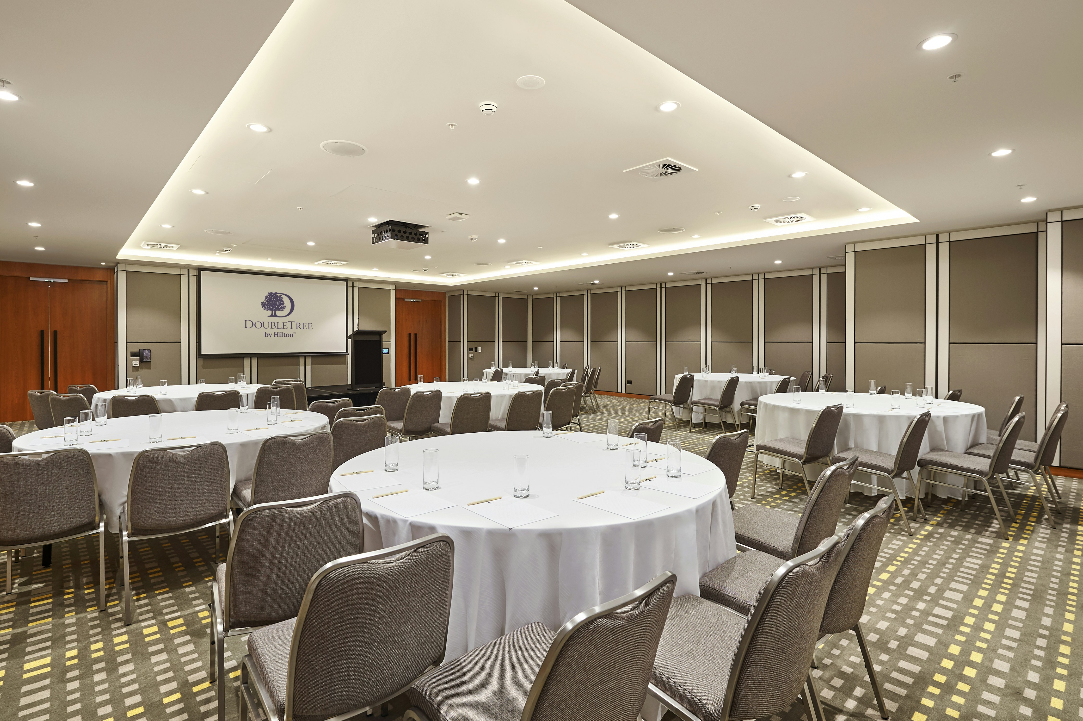 Doubletree By Hilton Perth Northbridge 65/65