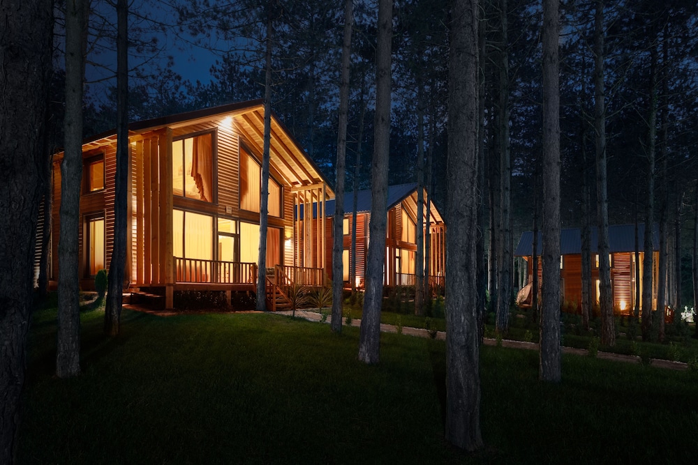 Harmony Green Village Resort 2/31