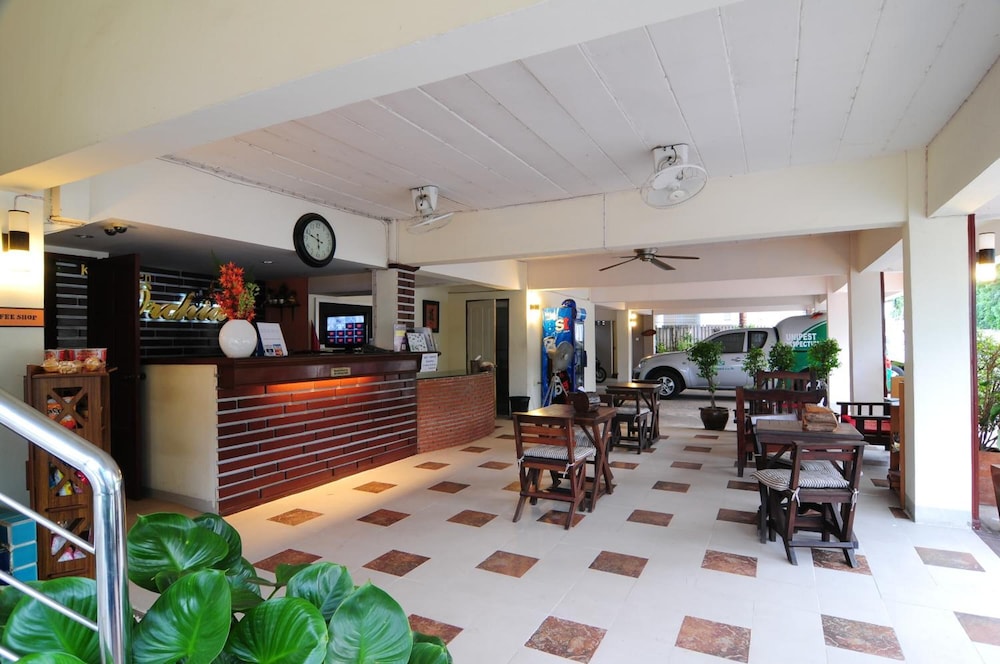 Khon Kaen Orchid Hotel 10/41