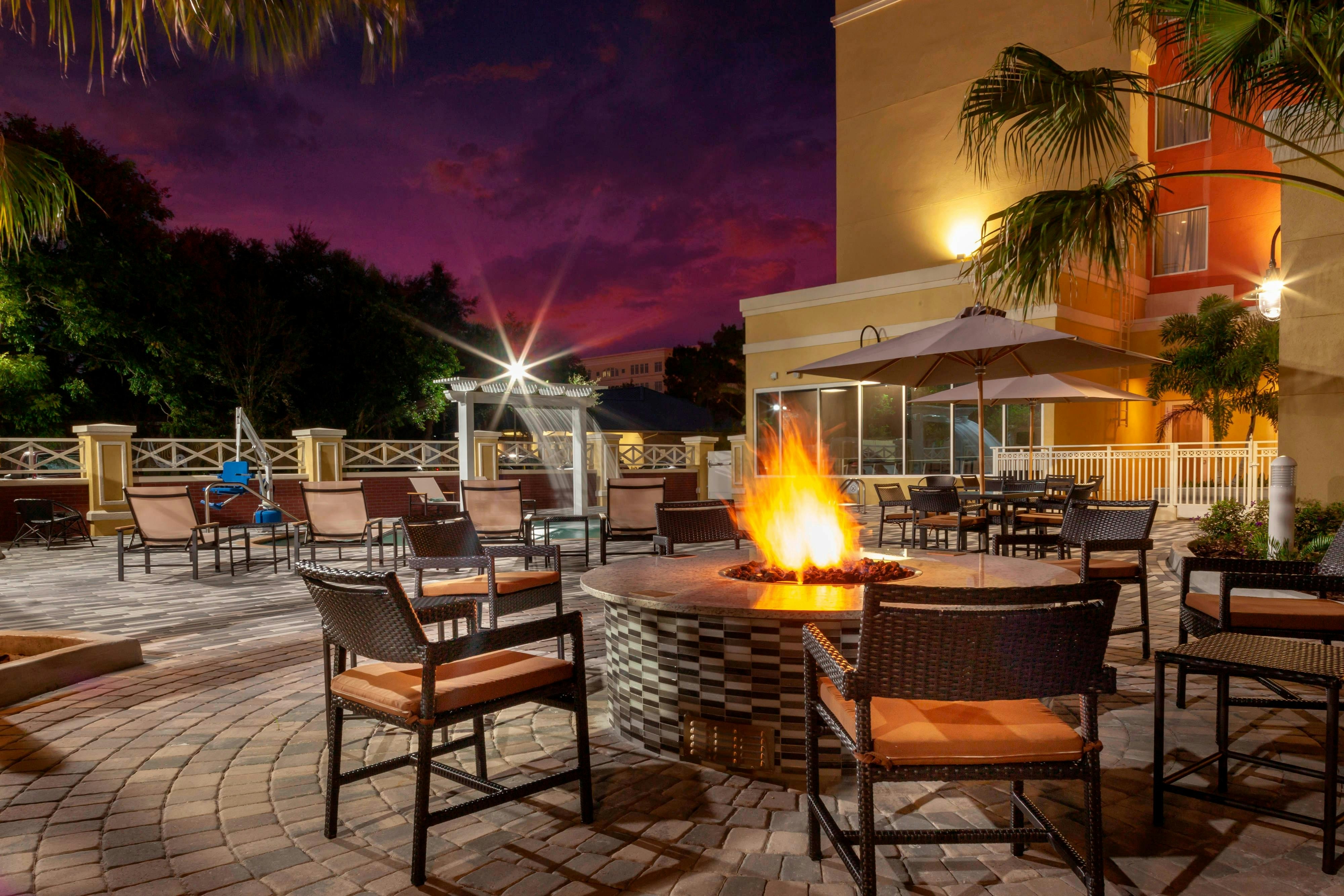 Courtyard By Marriott Deland Historic Downtown 30/47