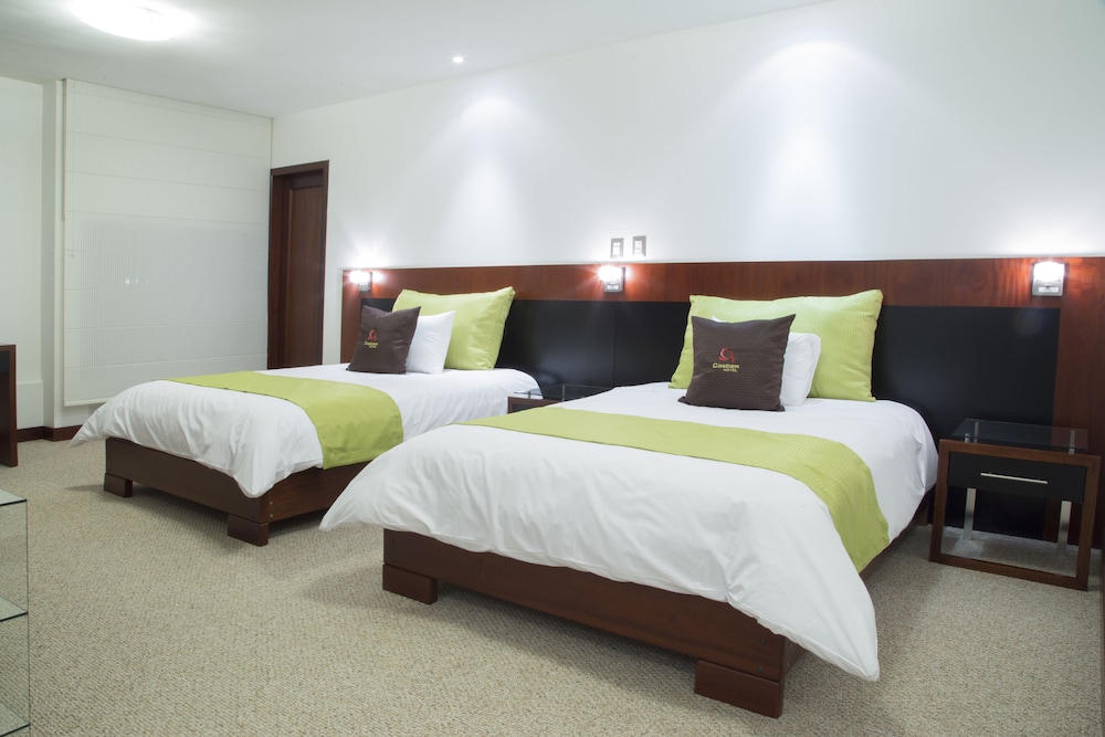 Casben Hotel 8/50