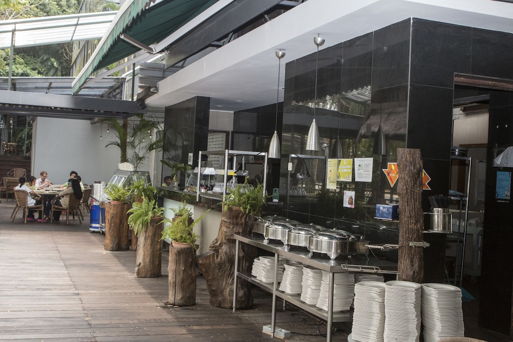 Siloso Beach Resort, Sentosa in SINGAPORE