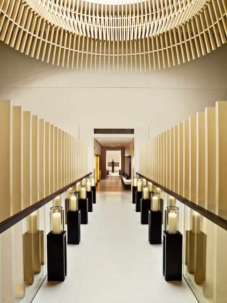 Upper House Hong Kong 59/65