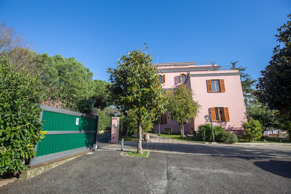Arco di Travertino 50/54