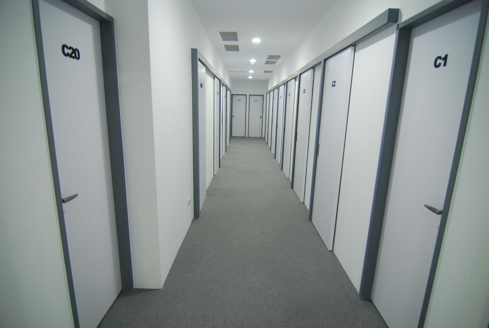 Inn Cube Ximen 2/38