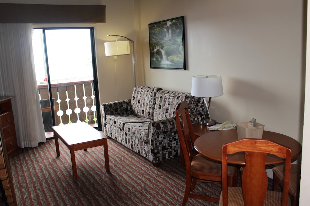 Ramada by Wyndham Campbell River 28/50