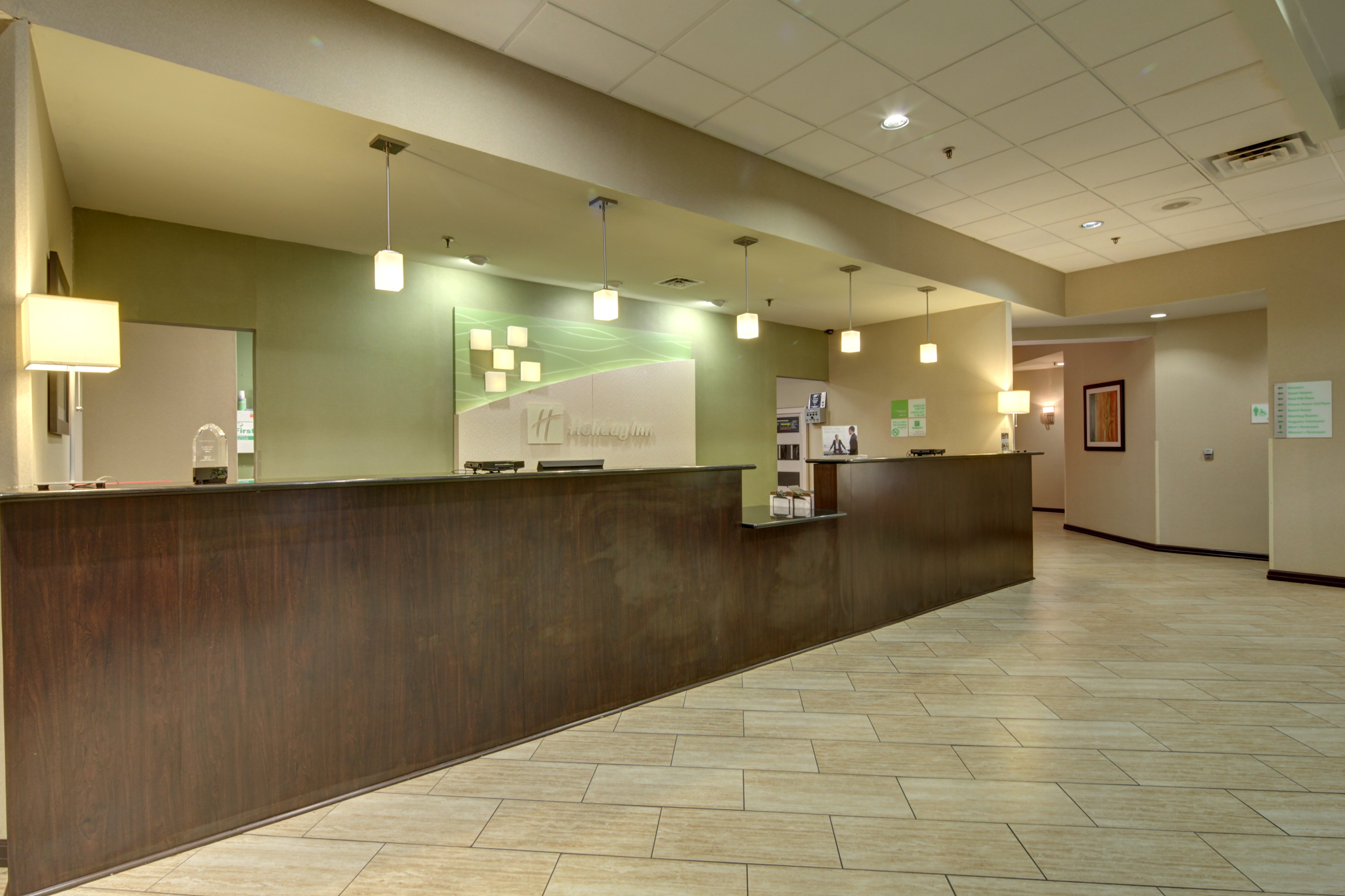 Holiday Inn Staunton Conference Center 6/73