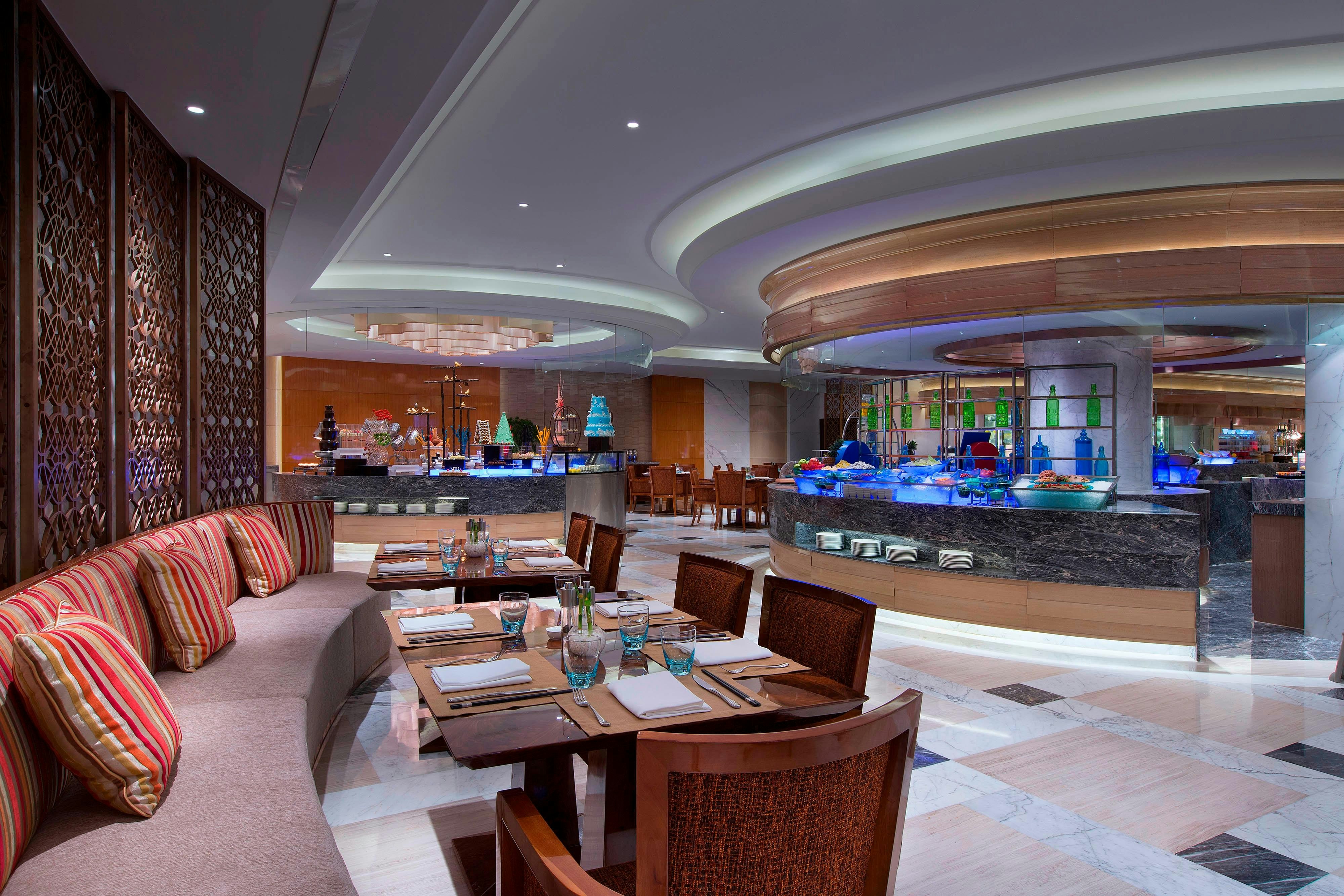 Sheraton Grand Wuhan Hankou Hotel 8/25