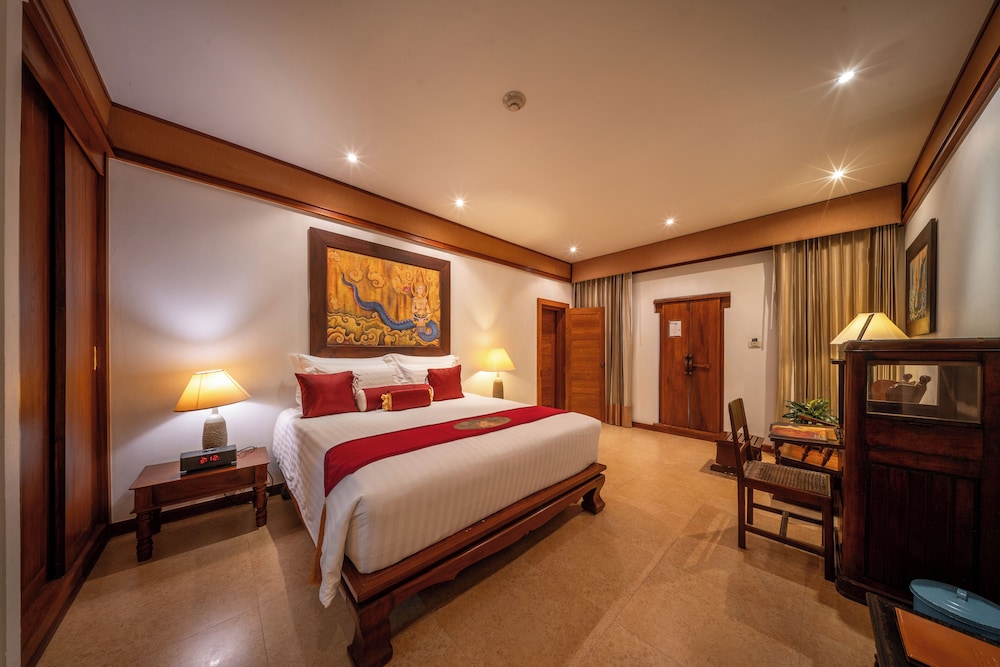 Thai Lanna, Executive, Double Bed, Kodchasri Thani Hotel Chiangmai 3/7