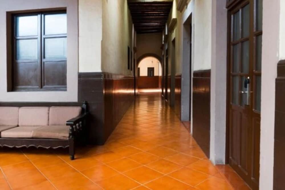 Hotel Hidalgo 24/48
