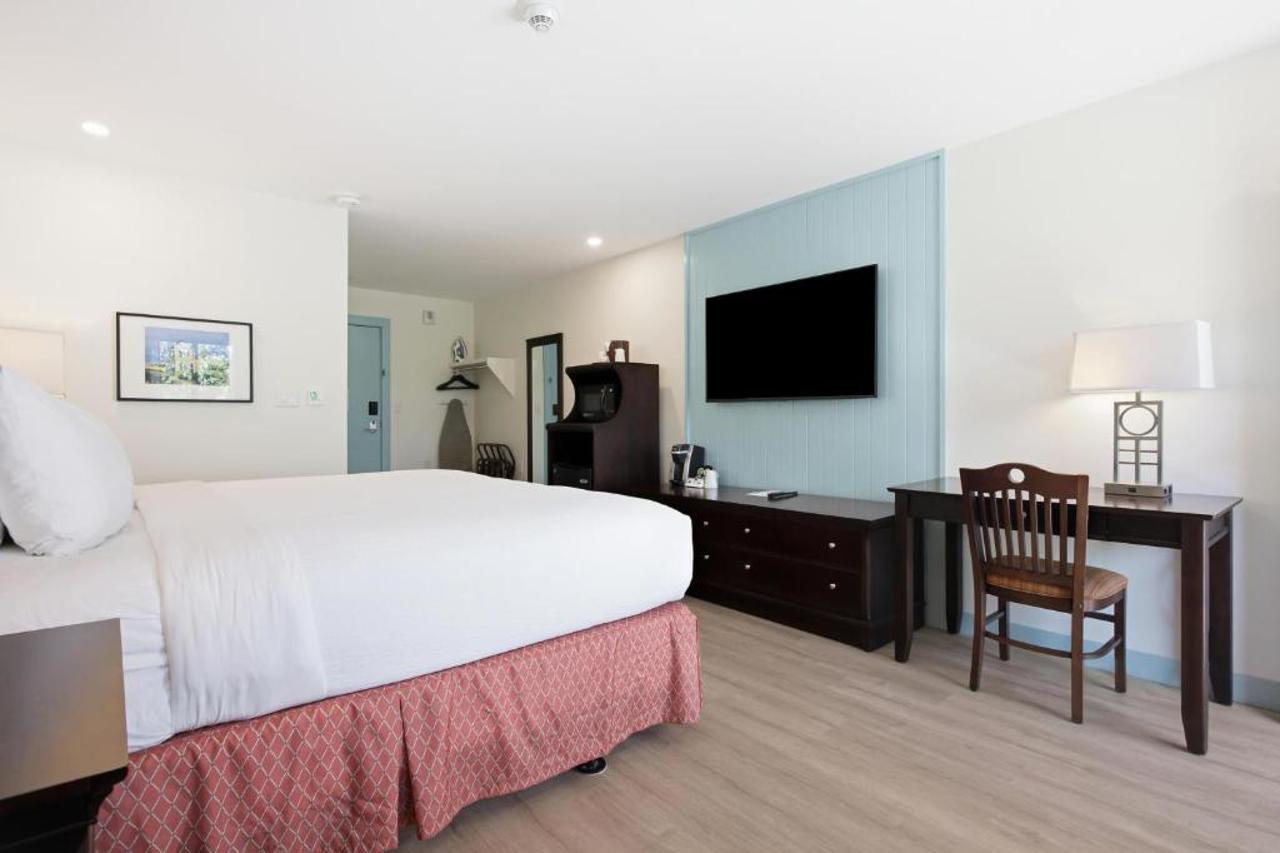 Wilder Inn South Wellfleet, Outset Collection by Hilton 7/11