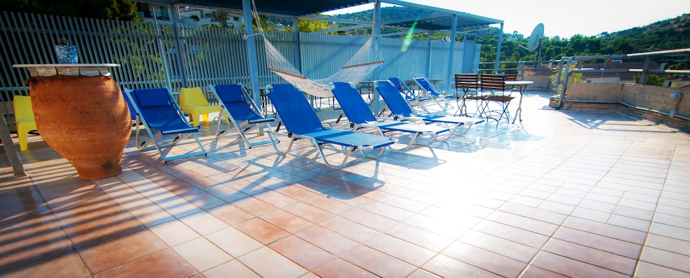 Apollonia Apartments 25/50