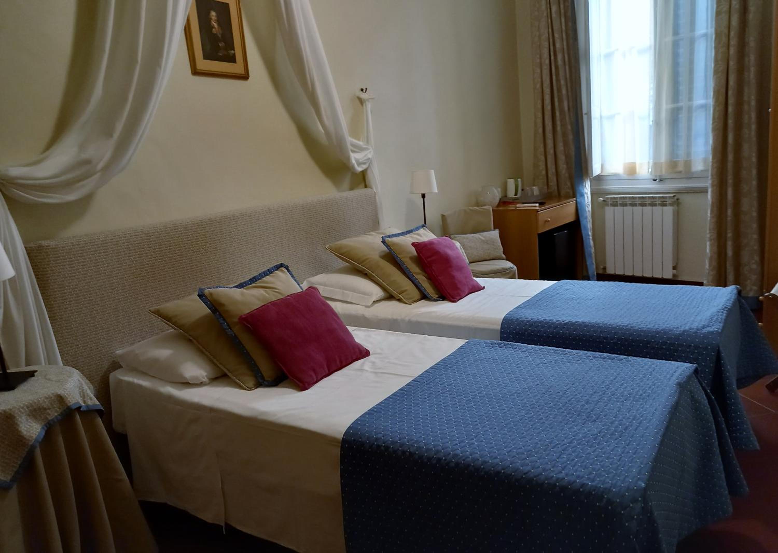 غرفة بسريرين منفصلين، Tourist House 2/10