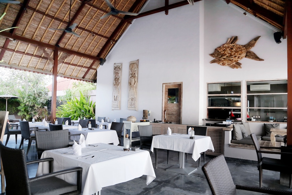 Indiana Kenanga Luxury Villas Spa Restaurant 37/50