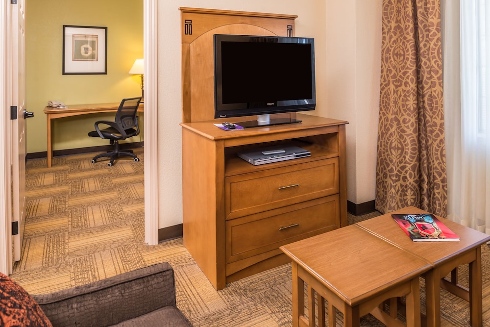 Staybridge Suites Las Cruces 57/72