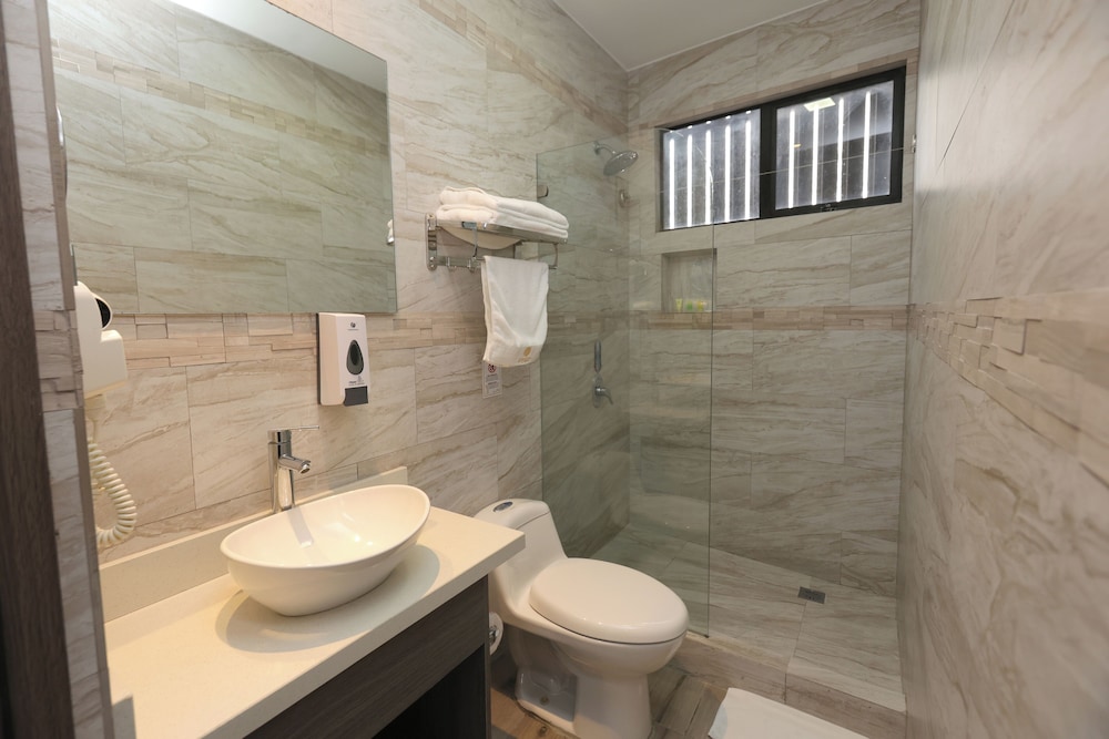 Hotel Cultura Plaza 48/50
