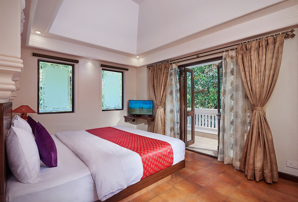 PRESIDENTIAL, SUITE, KING BED, JETTED TUB, CORNER