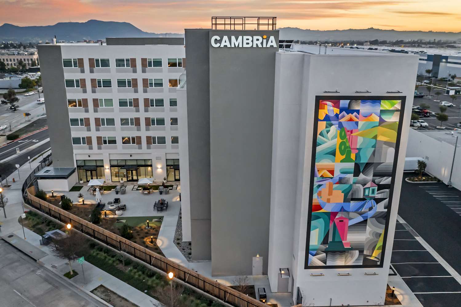 Cambria Hotel Burbank Airport 6/26