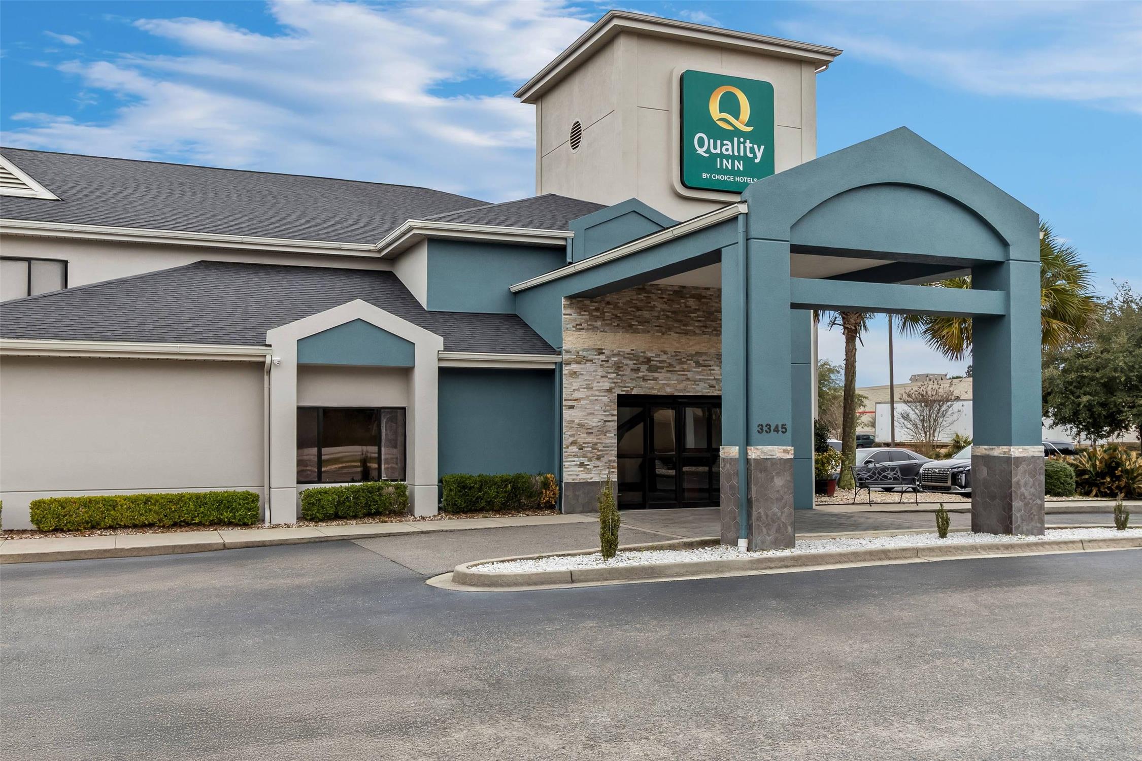 Quality Inn Conway Northwest 40/43