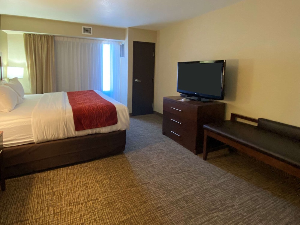Comfort Inn & Suites Goodland, KS 37/47