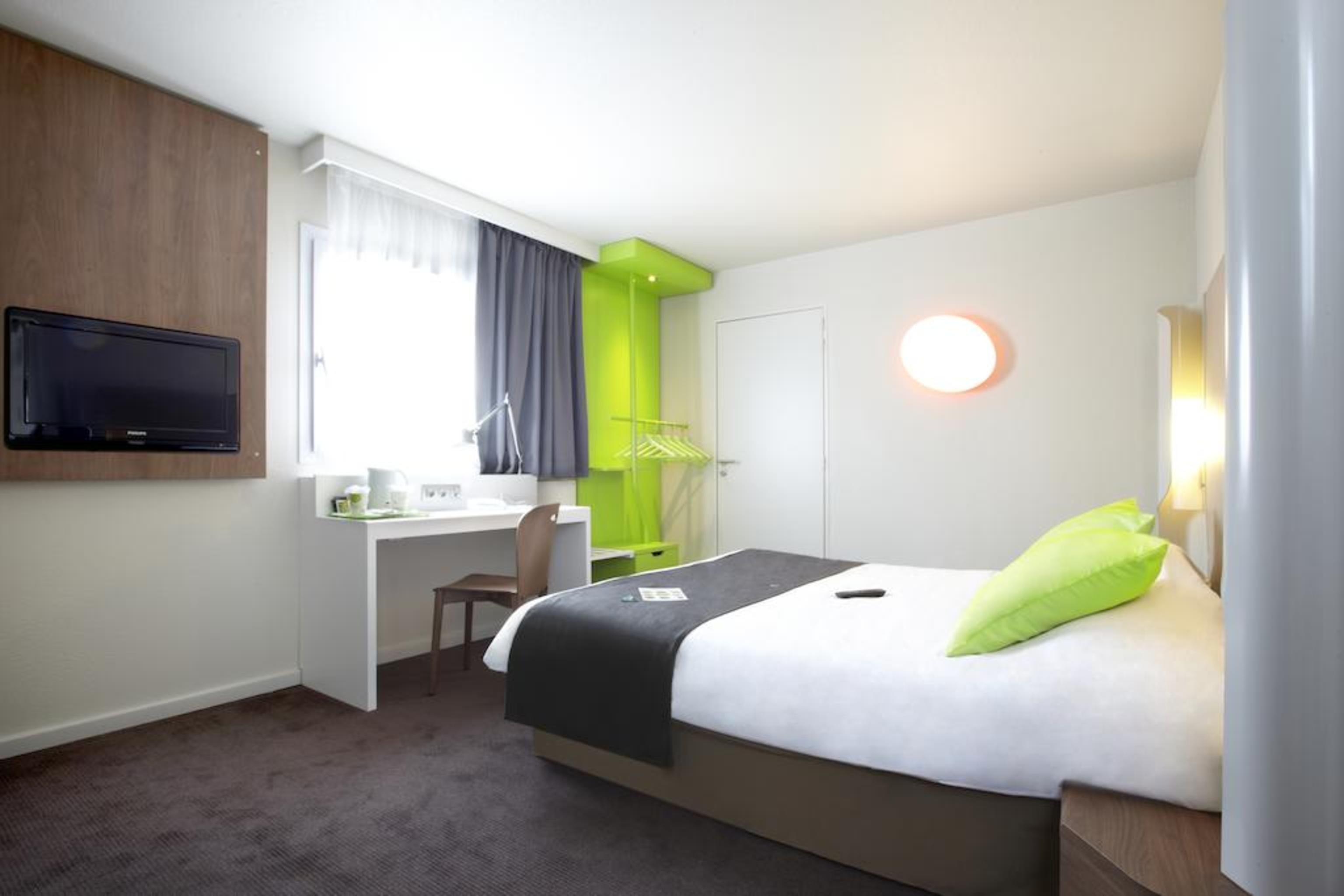 Standard, Double Bed