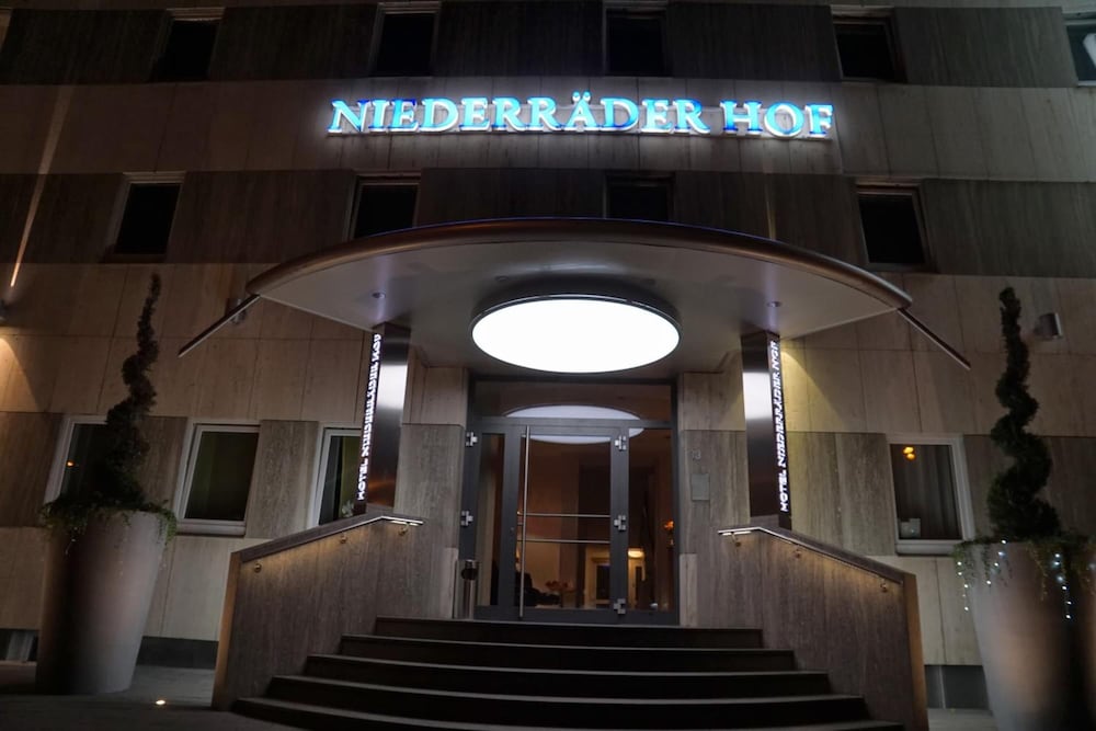 Hotel Niederraeder Hof 31/41