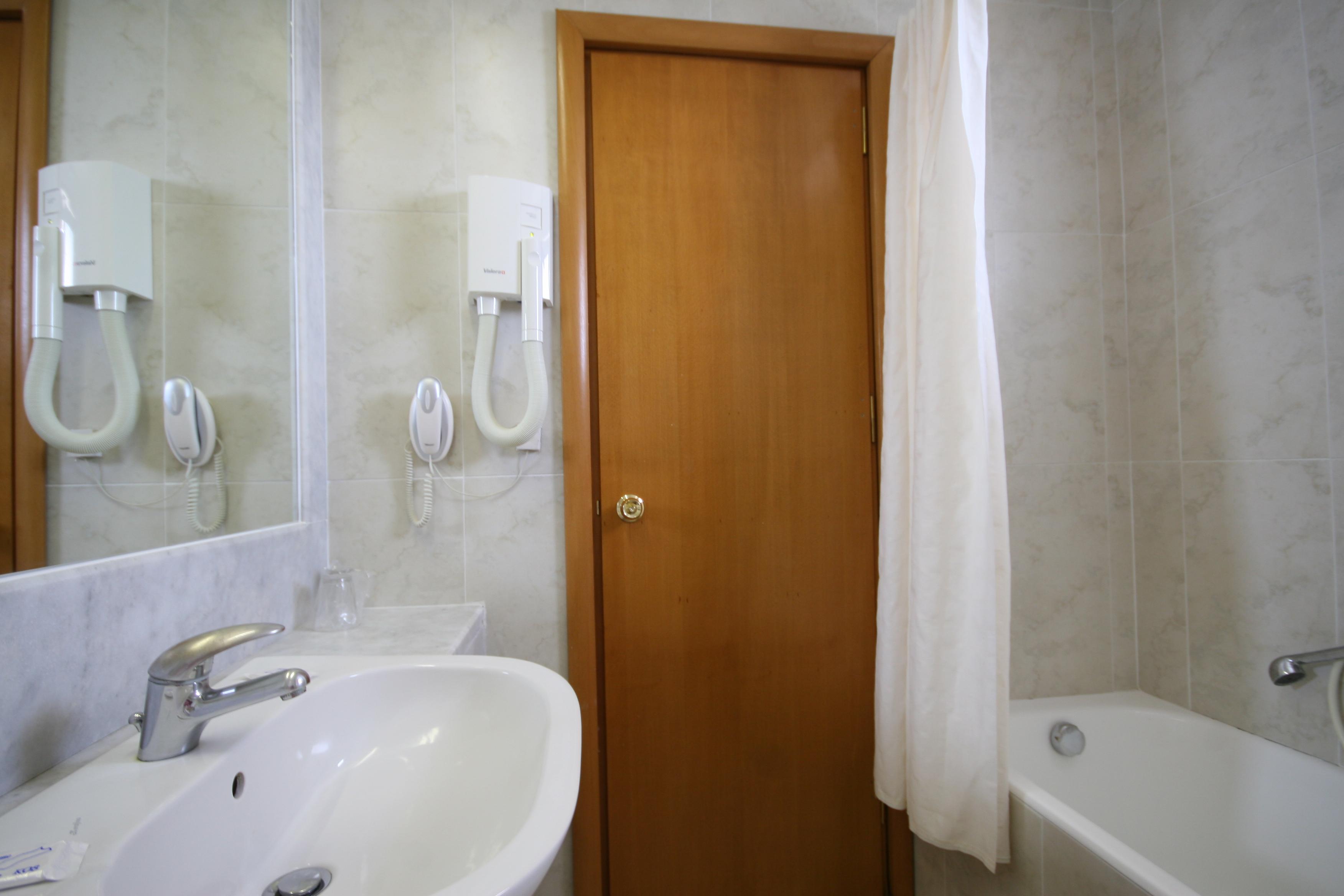 Standard, Double Bed, Garden or Pool View