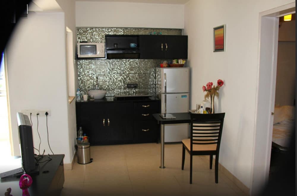 Royal Orchid Golden Suites Pune 13/52