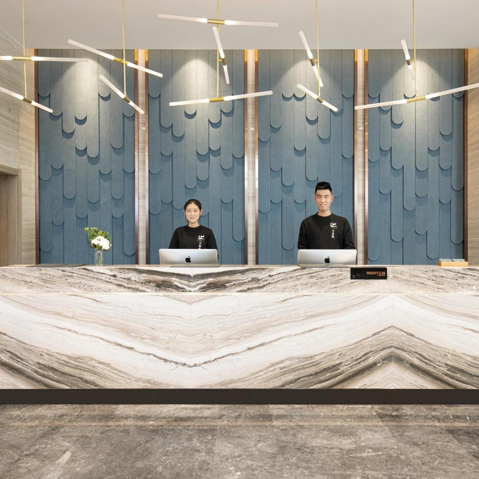 Atour Hotel (Baoji Administration Center, High-speed Railway South Station) 3/51
