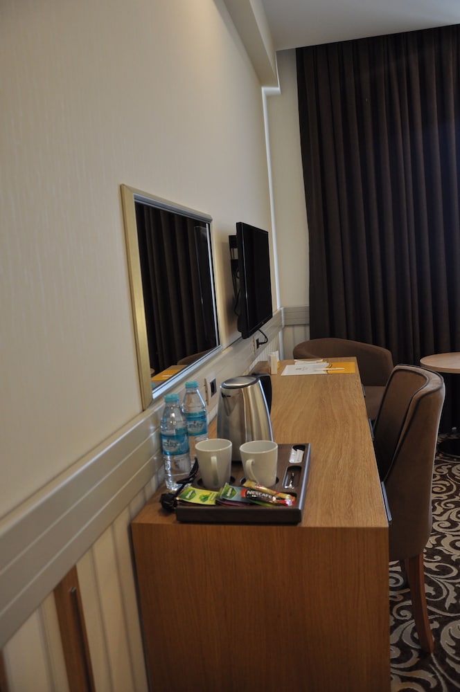 Grand Itimat Hotel 46/60